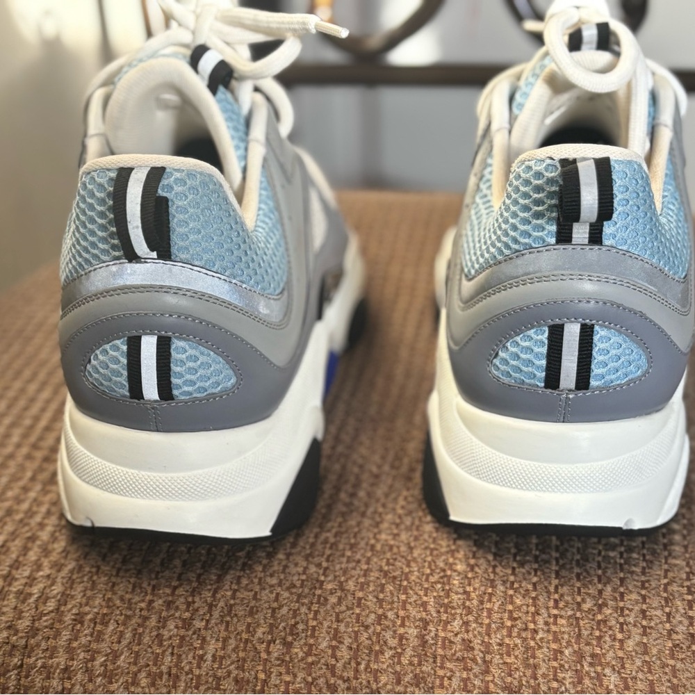 Size 46 / 13 US - Dior B22 ‘White and Blue’